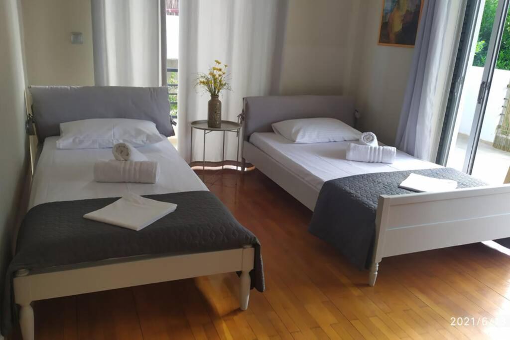 Cozy And Friendly Flat In Nafplio Apartment Bagian luar foto