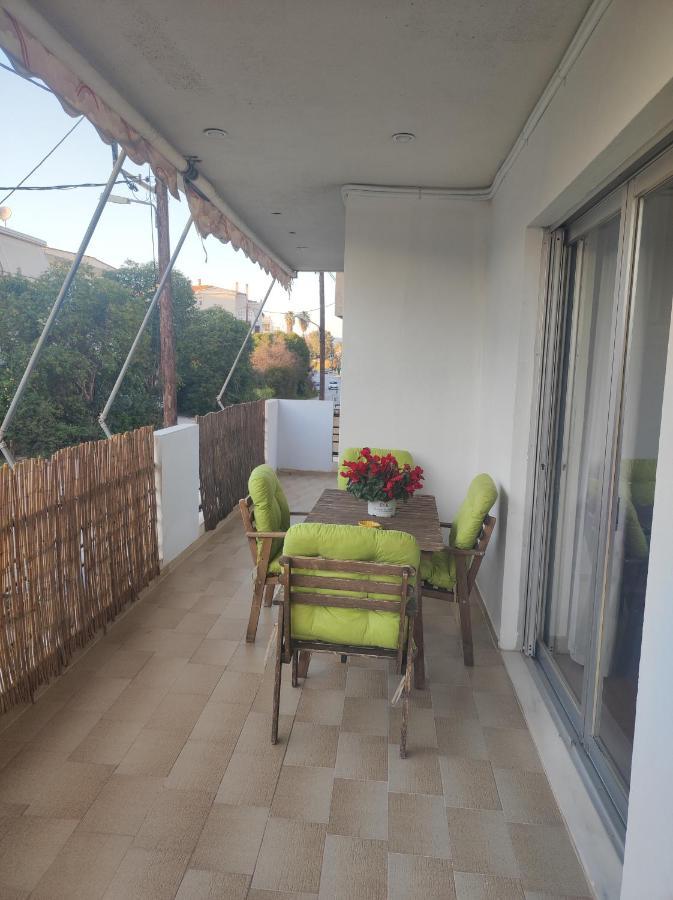 Cozy And Friendly Flat In Nafplio Apartment Bagian luar foto