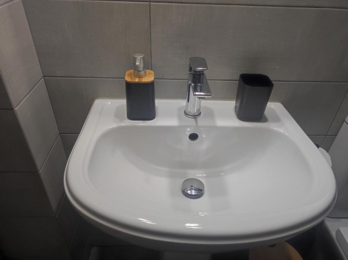 Cozy And Friendly Flat In Nafplio Apartment Bagian luar foto