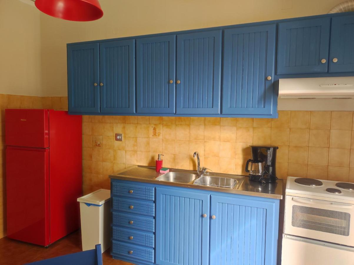 Cozy And Friendly Flat In Nafplio Apartment Bagian luar foto
